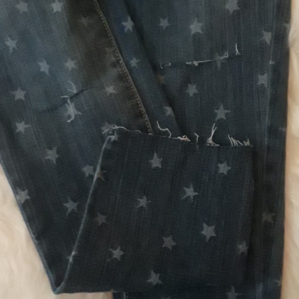 FINAL SALE  NWT CUTE JEANS - Picture 6 of 7